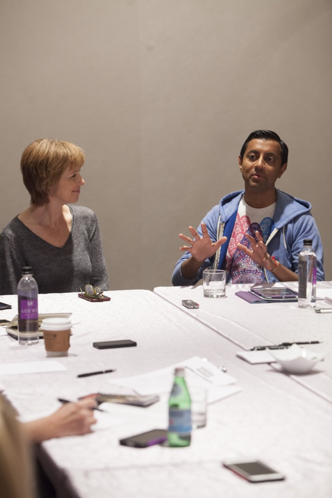 SANJAY'S SUPER TEAM, Productor Nicole Paradis Grindle  y el  Director Sanjay Patel . Foto: Patrick Wymore. ©2015 Disney•Pixar. All Rights Reserved.