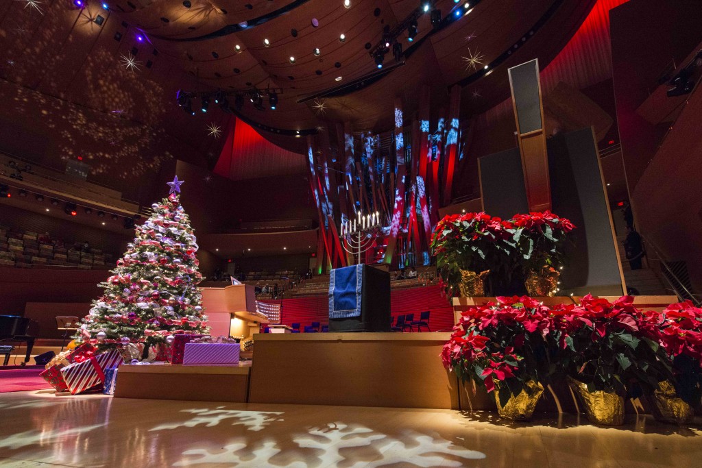 LAPhillHolidaySingAlong20141220TN-2129