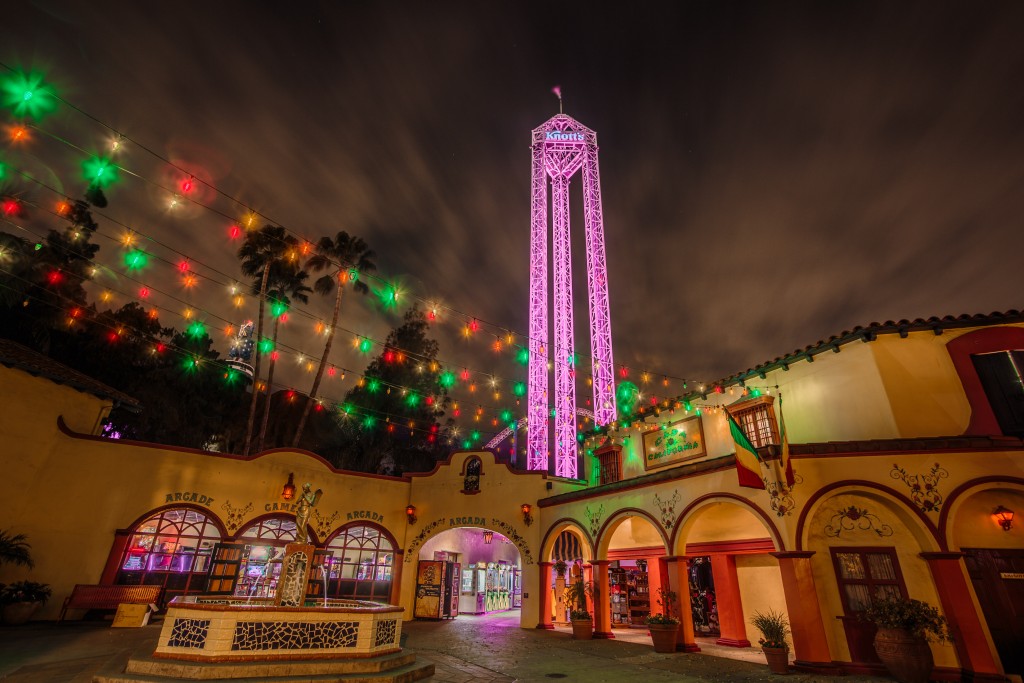knotts-supreme-scream-pink-for-a-cure-jpg