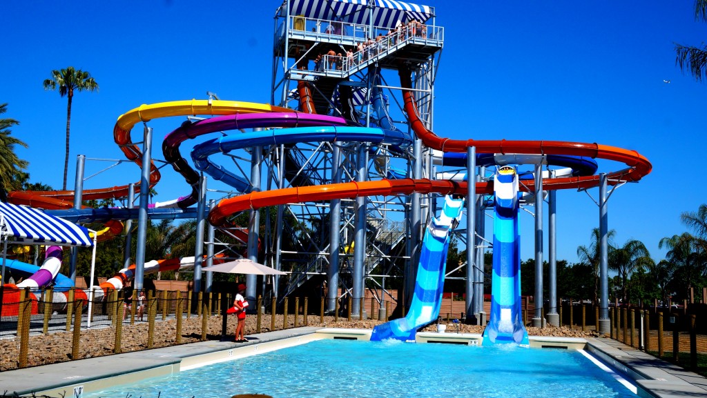 nuevas-atracciones-en-knotts-soak-city