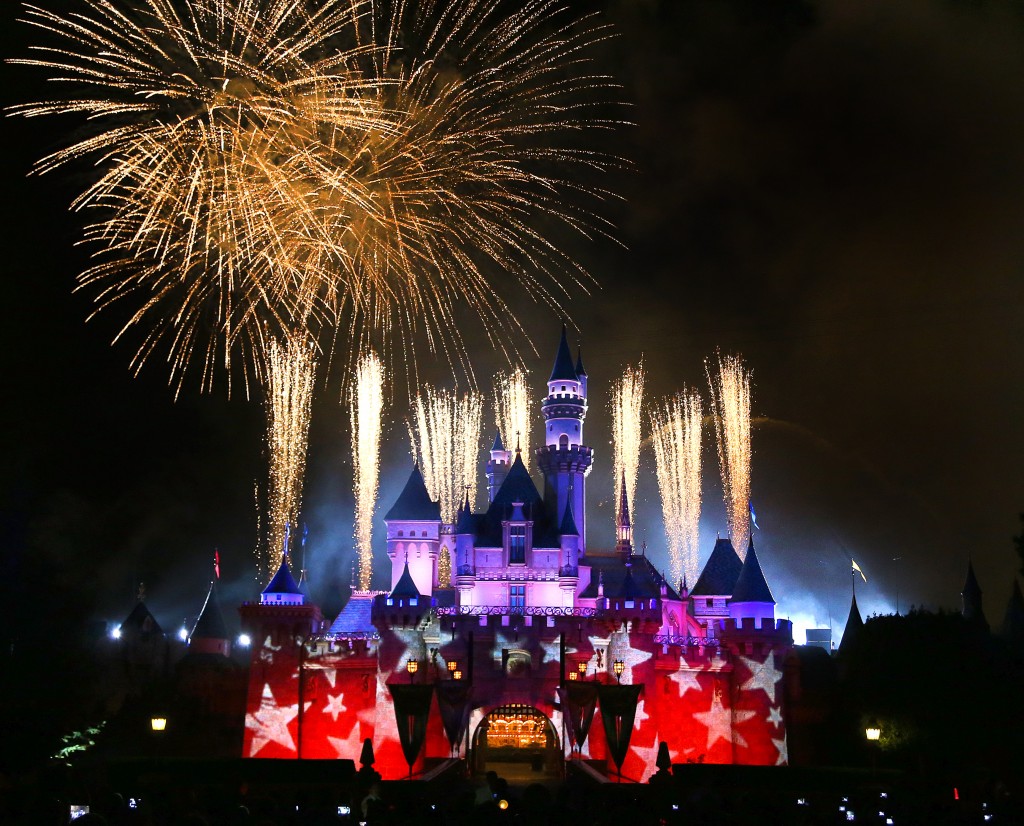 CELEBRATE AMERICA AT THE DISNEYLAND RESORT (June 29, 2017)  From July 1-4, guests will experience patriotic celebrations with friends and family at the Disneyland Resort in Anaheim, Calif. Those experiences make the Happiest Place on Earth an ideal place to spend the Fourth of July weekend, with a special fireworks show, Disneys Celebrate America!  A Fourth of July Concert in the Sky and Main Street Electrical Parade, which includes the patriotic To Honor America finale.  (Paul Hiffmeyer /Disneyland)