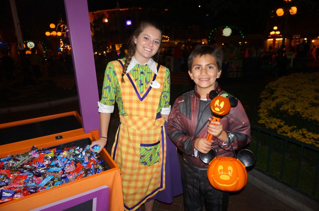 mickeys-halloween-party