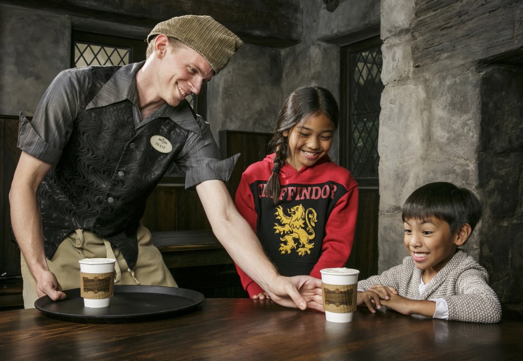 "The Wizarding World of Harry Potter" now serves hot Butterbeer at Three Broomsticks.