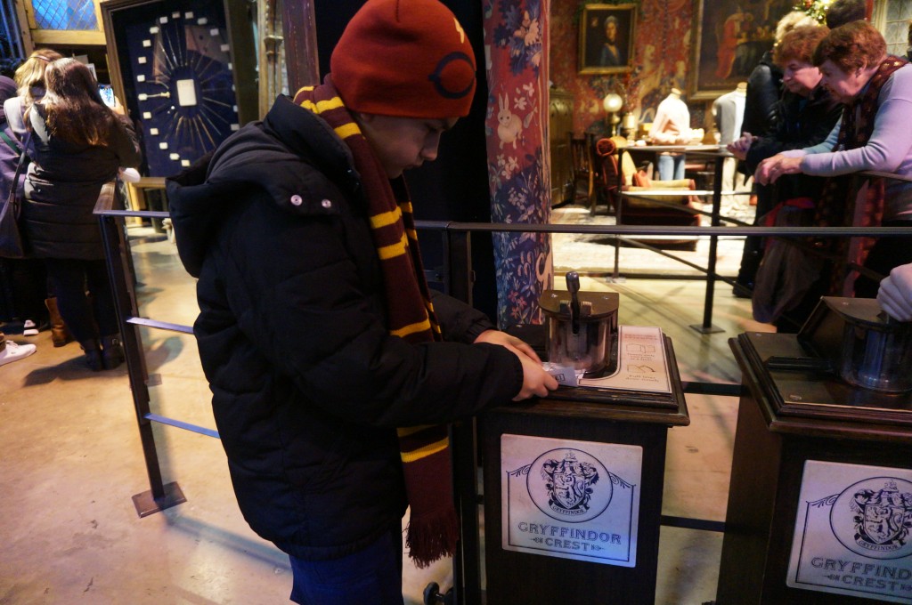 WARNER BROS. STUDIO TOUR LONDON