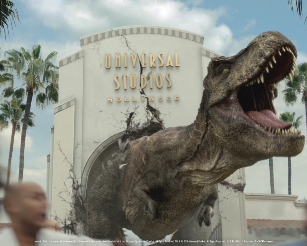 jurassic-world-the-ride-it-just-got-real-campaign-image
