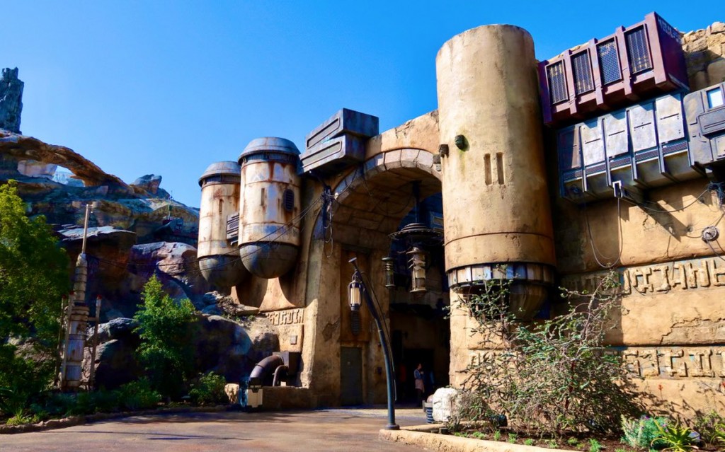 Star Wars: Galaxy's Edge