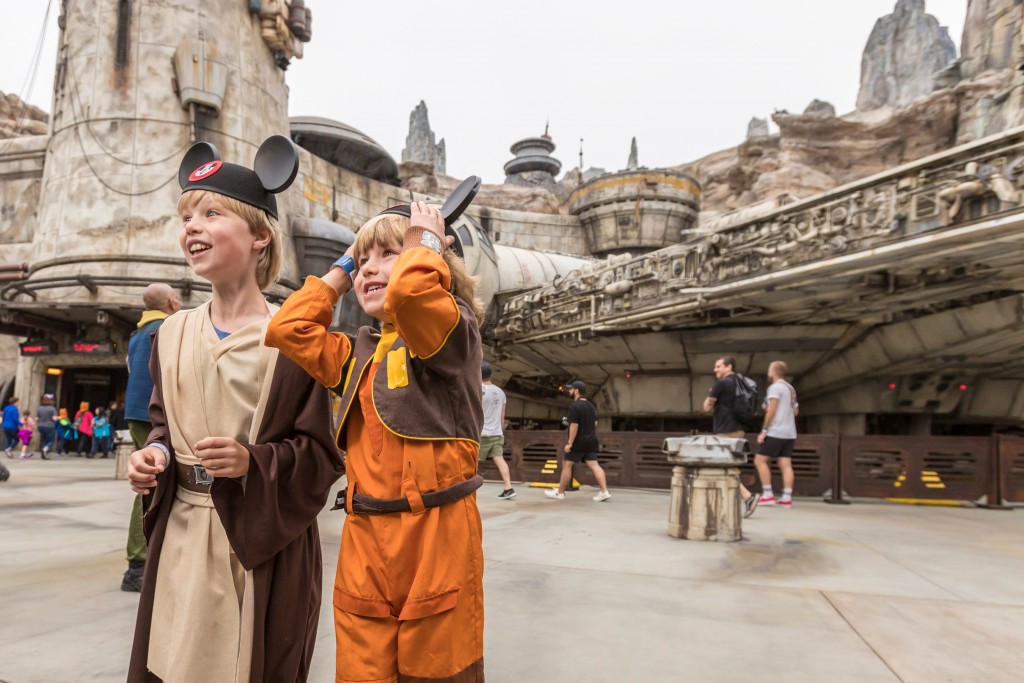 Star Wars: Galaxy's Edge at Disneyland Park