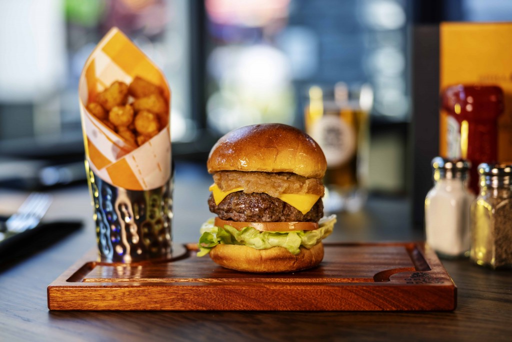 Roadside Chili Burger at NBC Sports Grill & Brew at Universal CityWalk in Hollywood