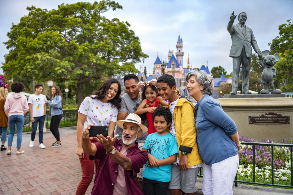 Disneyland Resort Offers Southern California Residents 3-Day Ticket Prices for a Limited Time